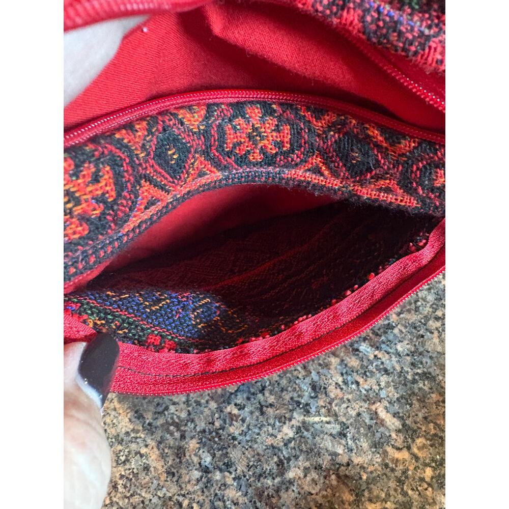 Anter Small Red and Black Crossbody Bag 9"x7" - Picture 5 of 9